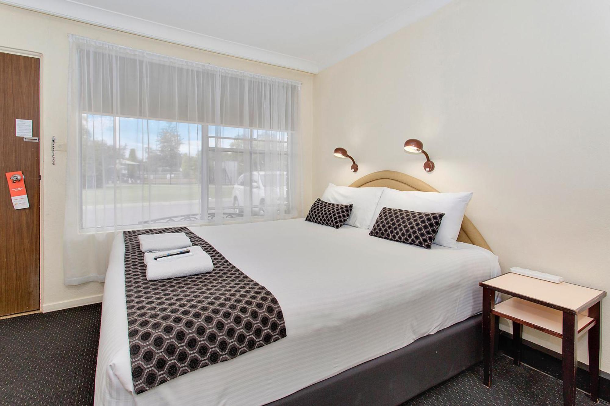 Econo Lodge Savannah Park Tamworth Eksteriør bilde