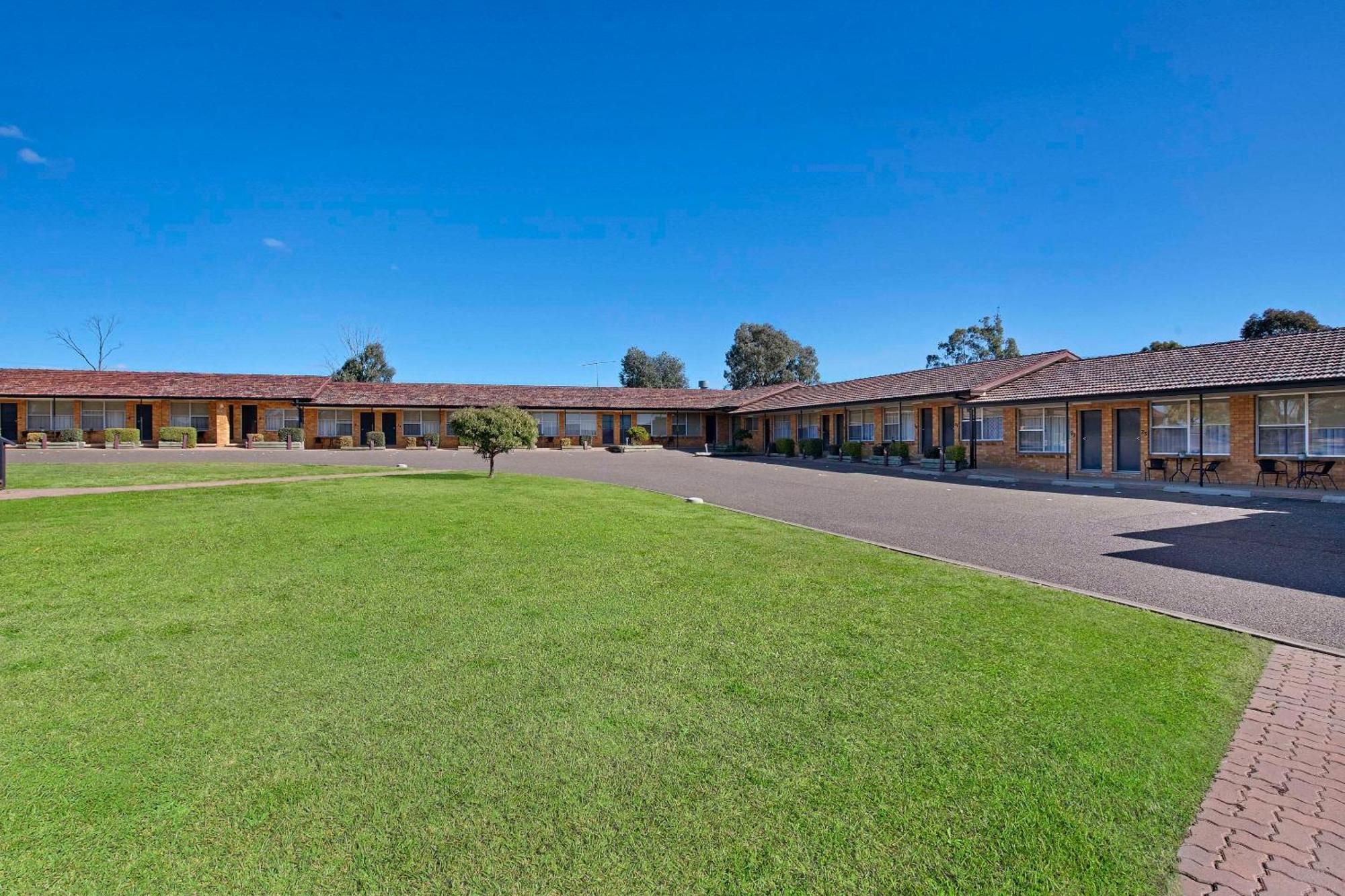 Econo Lodge Savannah Park Tamworth Eksteriør bilde