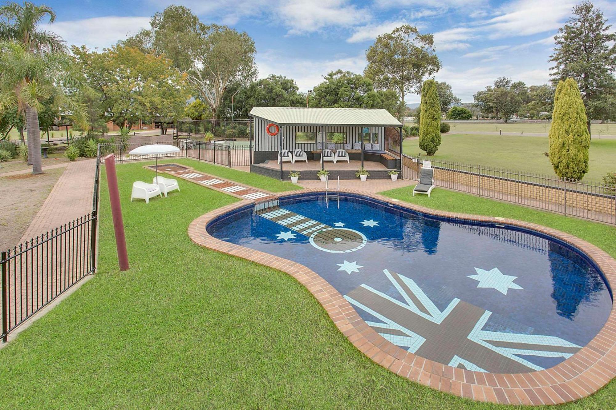 Econo Lodge Savannah Park Tamworth Eksteriør bilde